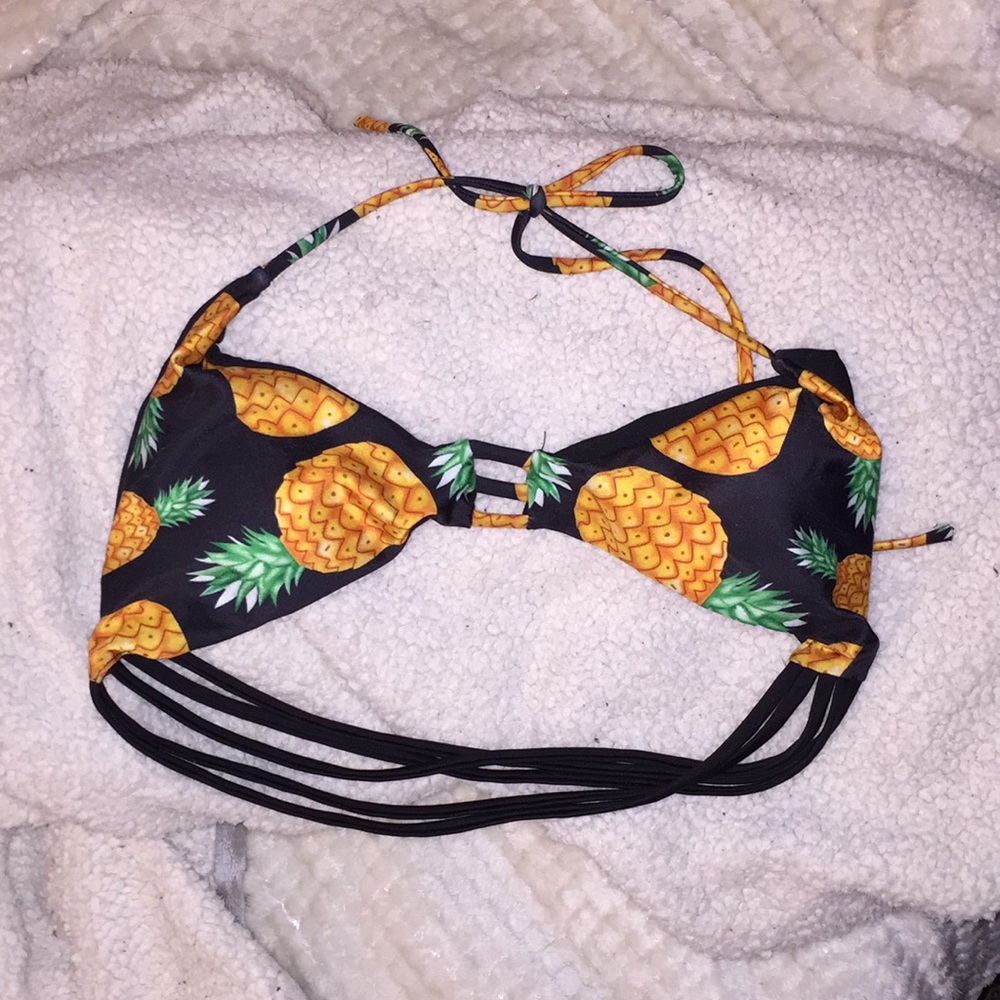 Bathing suit top